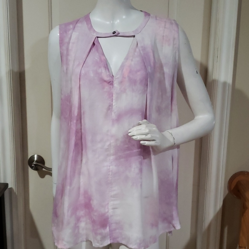 Umgee dye sleeveless blouse